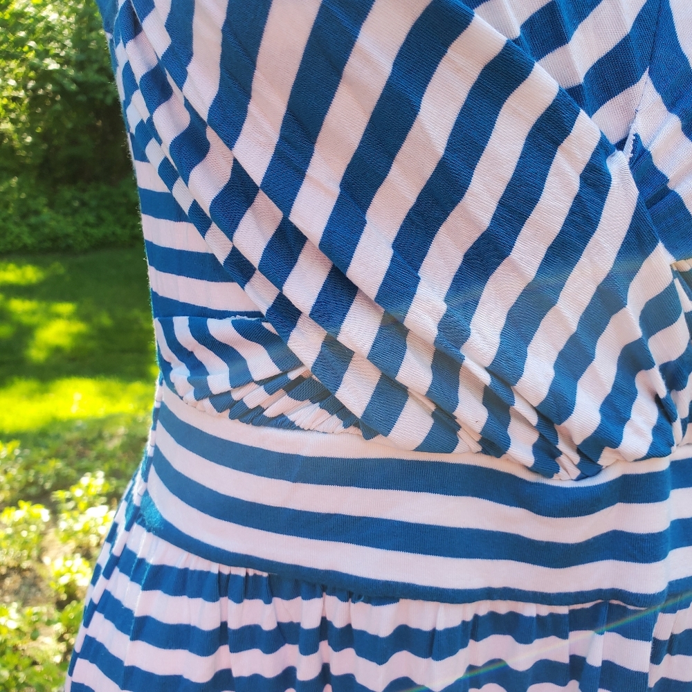 Neiman Marcus Blue and White Stripes Dress - Picture 5 of 11